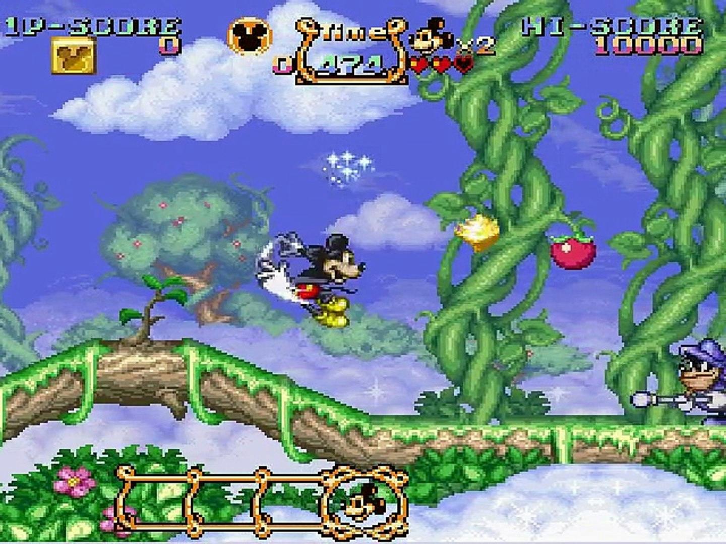 Mickey Mouse fight enemies